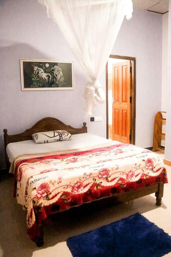 Adhi'S Place Ella Rom bilde